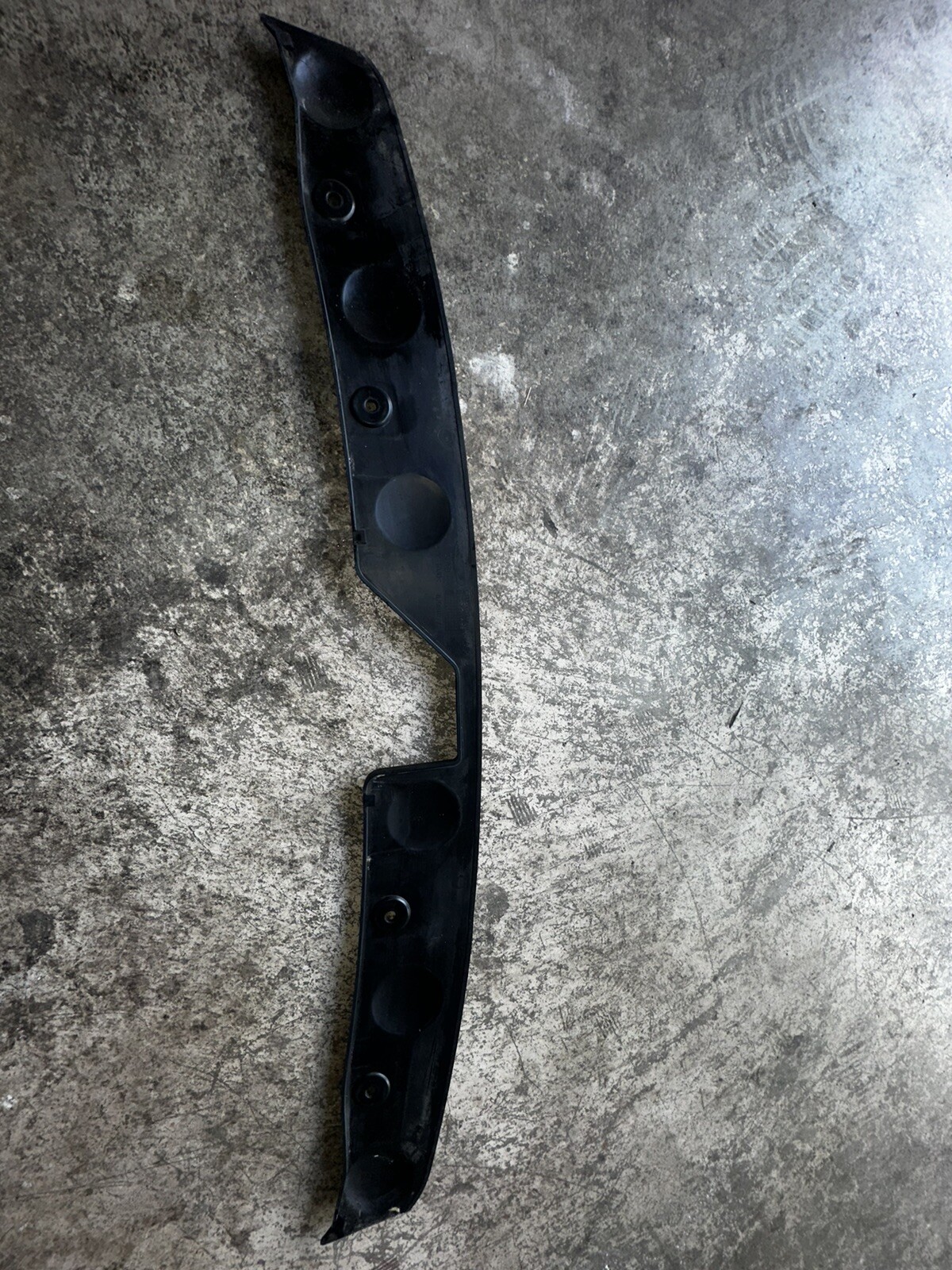 14-20 Maserati Ghibli M157 Front Bumper Upper Support Trim Panel 670010774 OEM