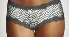 3 Pack Maidenform Cheeky Scalloped Lace Hipster Stripe Medium 6 Underwear
