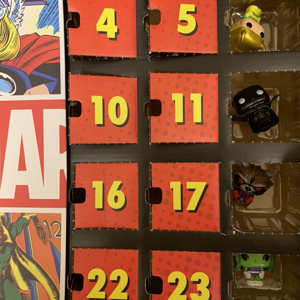 マーベル　ポップ　POP ファンコ　アドベントカレンダー Amazon.com: Funko Pop! Advent Calendar: Marvel - Holiday