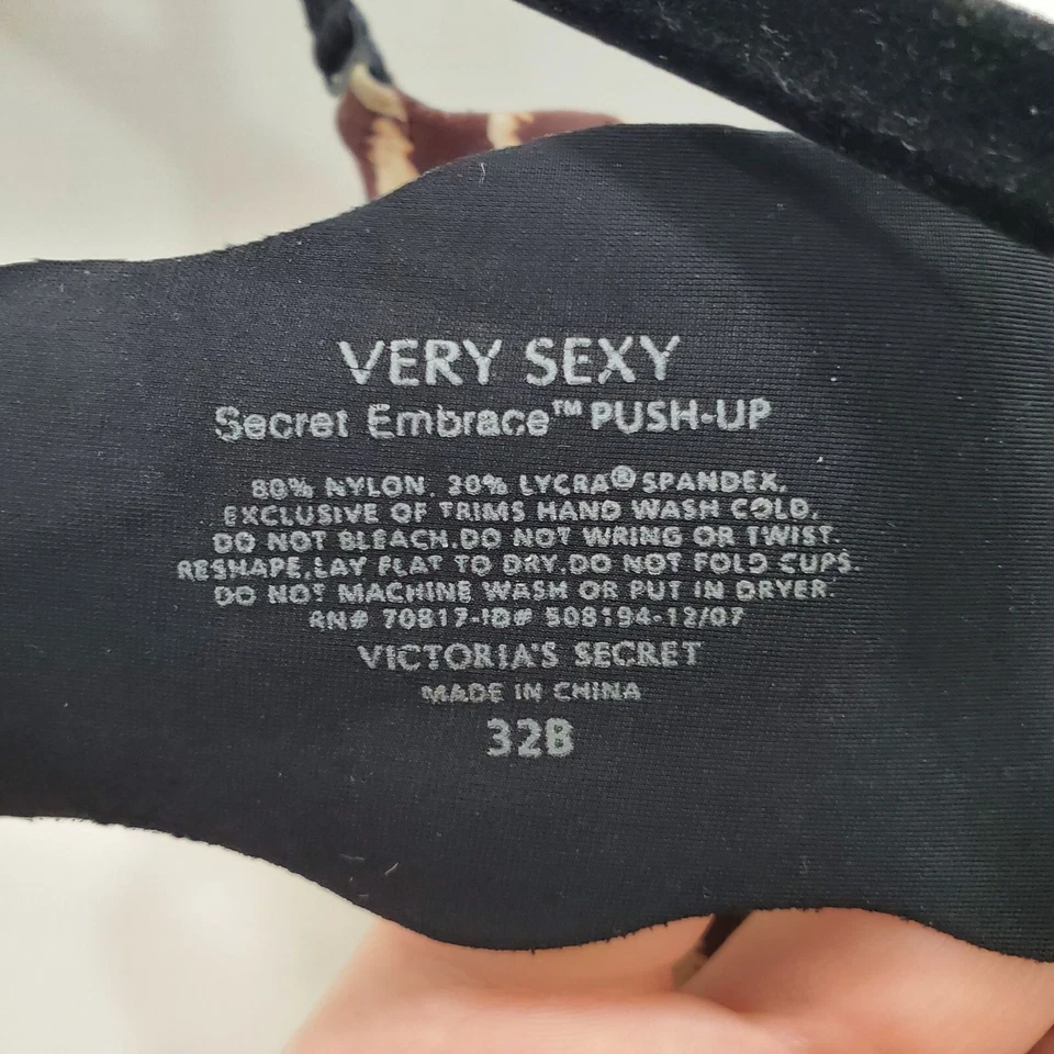 Victoria's Secret Muy Sexy Secret Abrazo Push-Up Y2K Sin Costuras Con Aros 32B Foto 3 de 4