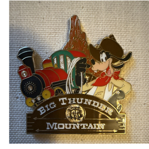 Disneyland Tokyo Goofy Big Thunder Mountain Railroad