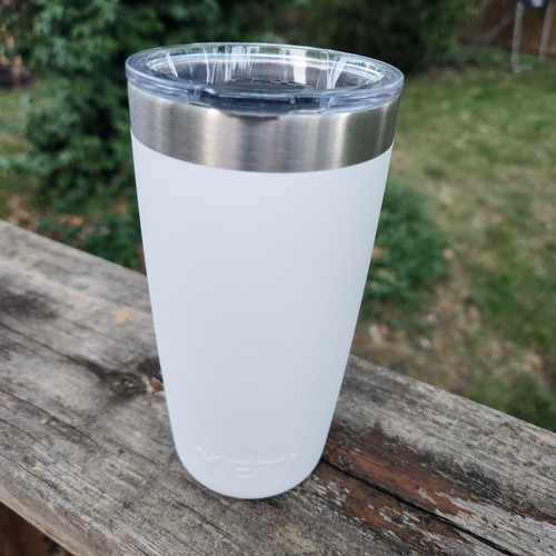 YETI Rambler Bicchiere: 10 oz, Bianco, Acciaio Inox, Isolato Sottovuoto, Coperchio Scorrevole - Foto 2 di 8