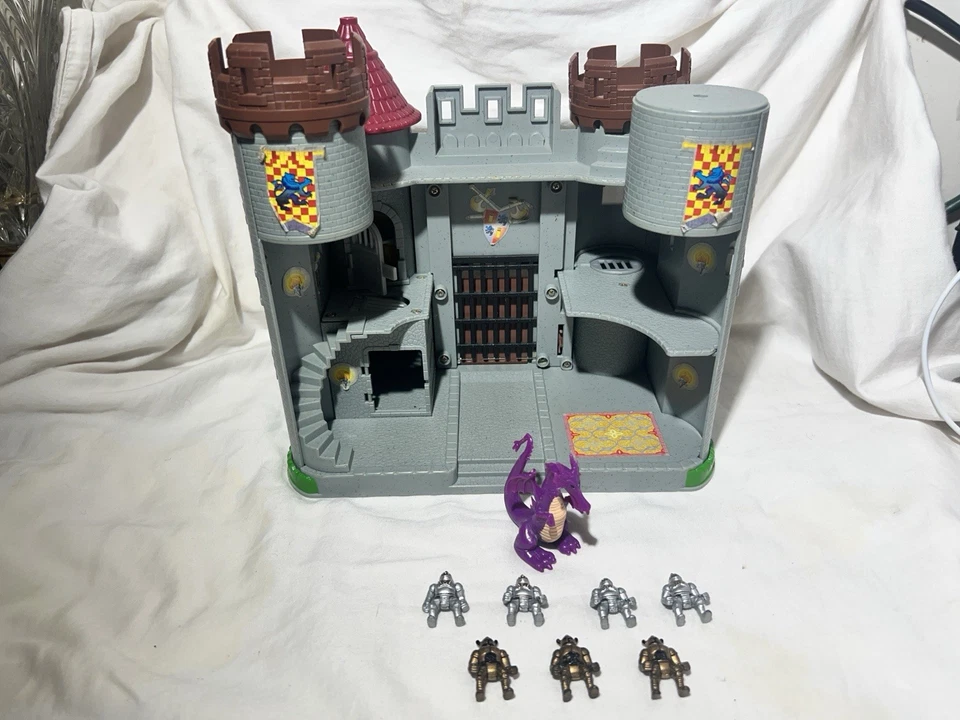 VTG Blue Box Hidden Adventures Castle Play Set W/Dragon INCOMPLETE - Image 2 of 4