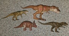 Jurassic World Action Figure Lot of 4