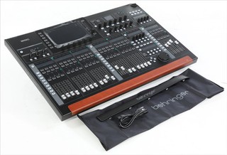 Behringer WING 48 ch 28 Bus Digital Mixing Console Black Bent Side Plate