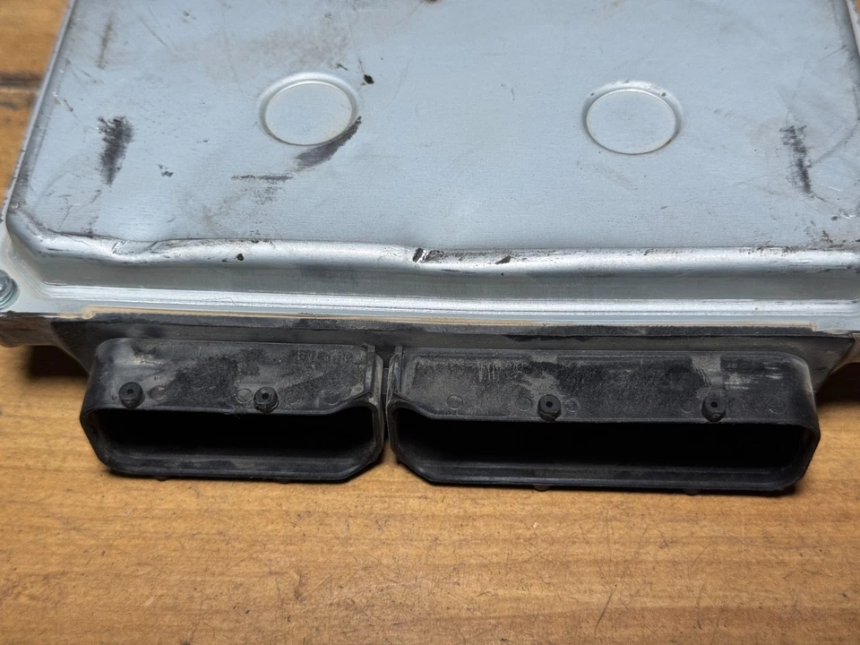 Motor Isuzu 4JJ1 ECM 8981258620 | Módulo de control diésel OEM ECU Foto 4 de 4