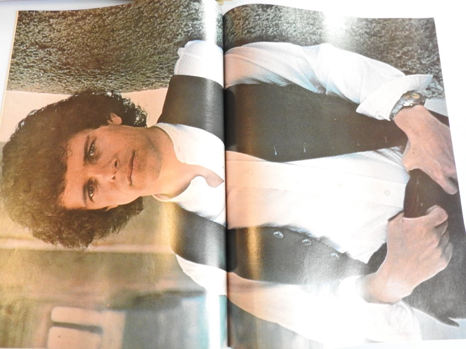Look-in Magazine 44 - 29th Oct 1977 - Leo Sayer Fonz Abba Tomorrow People ++ - Image 3 of 3