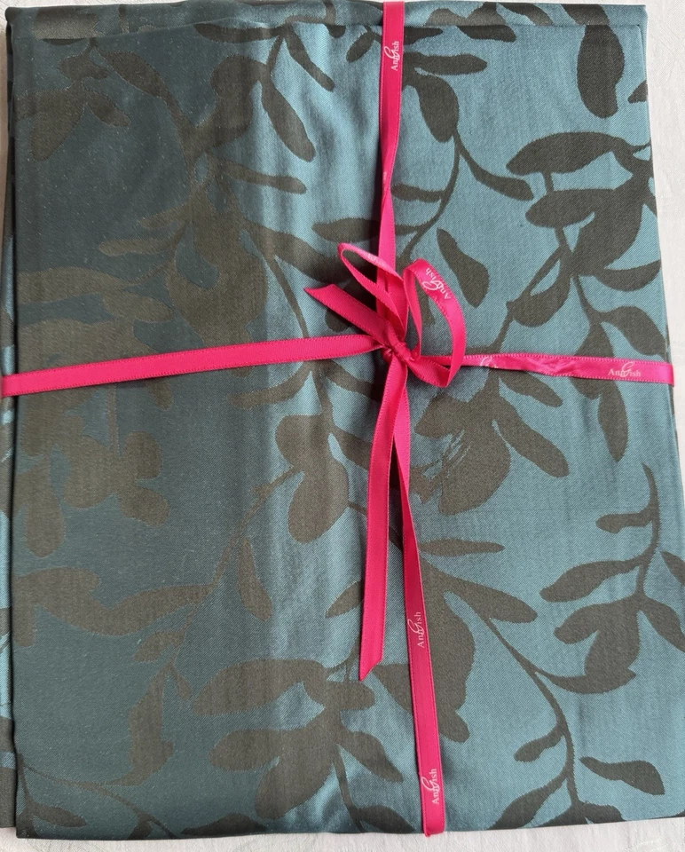 New Ann Gish Silk Willow Jacquard Pine/Azure King Duvet Set + 2 King Shams - Image 4 of 4