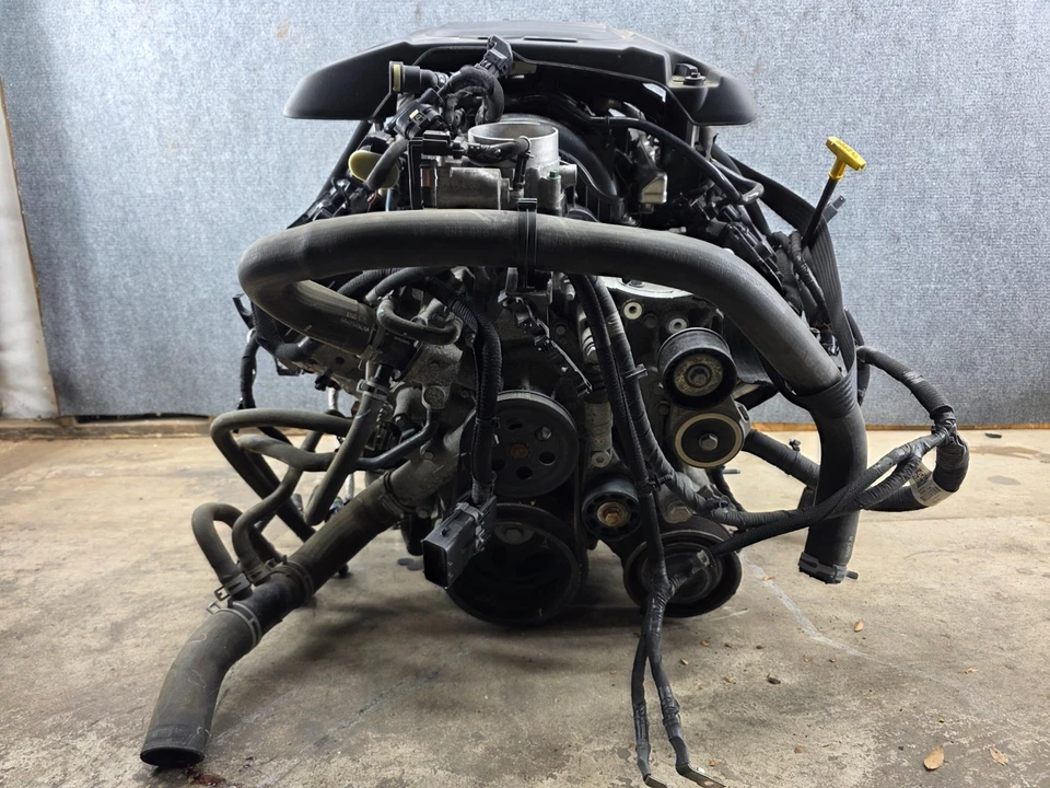 Jeep Wagoneer 2022-2023 4x4 5,7 L par eléctrico bloque motor completo 45 k millas Foto 2 de 4