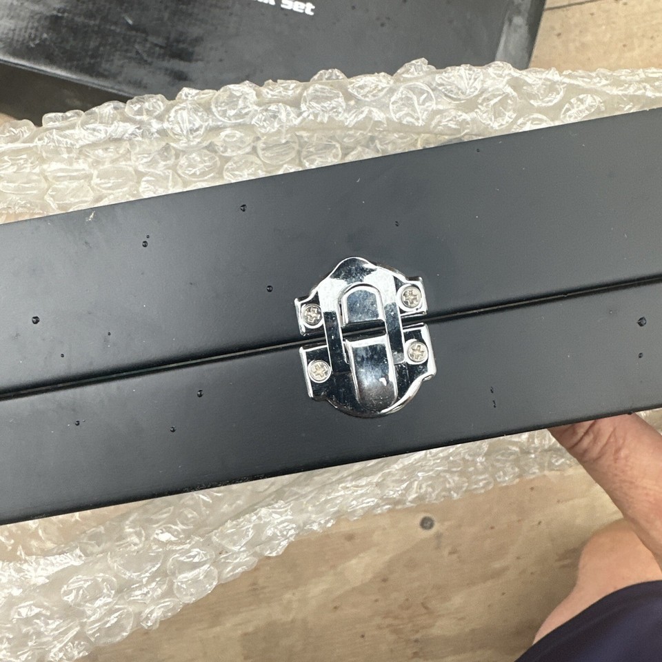 Harley Davidson Collectible Mini Gas Tank Set 2 Shadow Box Display 2005