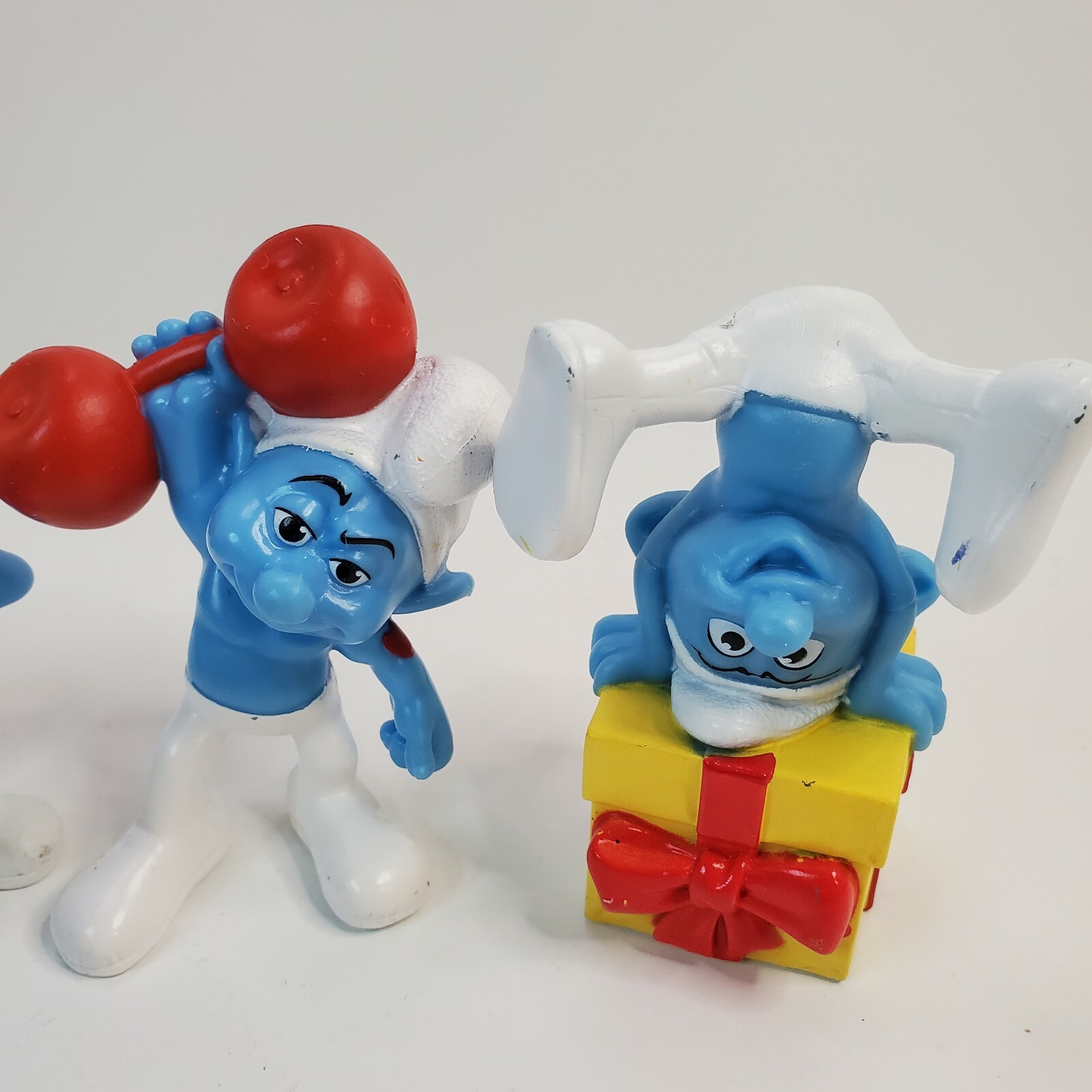Lot of 4 Smurf Figurines McDonalds Happy Meal Toys 2011 PVC Peyo 3