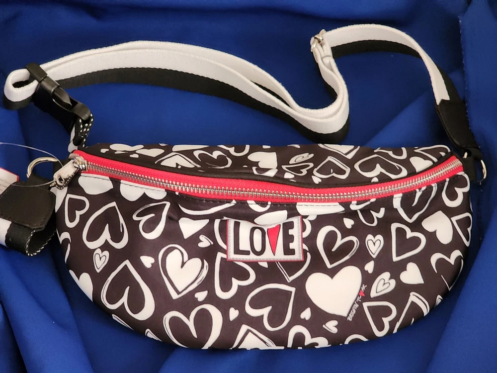 Brighton Belt Bag Endless Love Hearts Fanny Pack Black White Red Limited Edition Brighton Belt Bag Endless Love Hearts Fanny Pack Black White Red Limited Edition