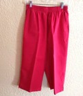 Used Women’s Size 12 Linen-blend Capri Pants from Cabin Creek, classic & comfy — photo 2