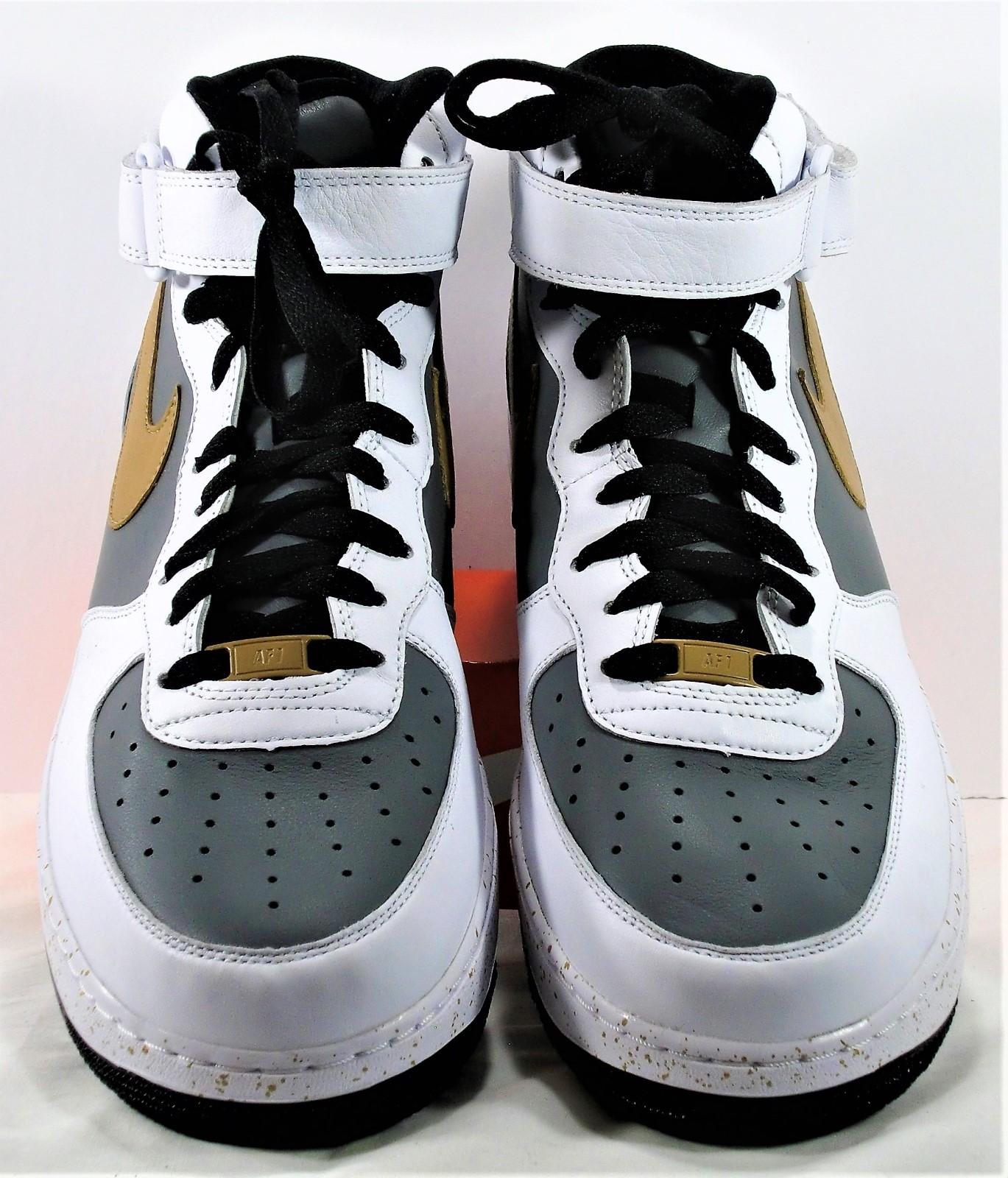 Nike ID Air Force 1 Mid White & Grey & NEW Gold Basketball Sz 11.5 NEW & 819681 300 23429b Nike ID Air Force 1 Mid White & Grey & NEW Gold Basketball Sz 11.5 NEW & 819681 300 23429b