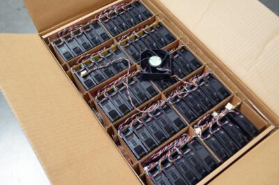 Protechnic MGT7012ZR-W25 4-Pin PWM Function Computer Fan 12V (70x70x25 MM)