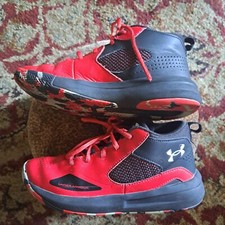 EUC Under Armour Lock Down 5 Youth Red and Black Athletic/BB Shoes 5 1/2