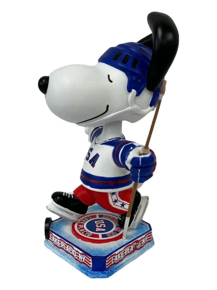 Snoopy USA Hockey Miracle on Ice Officially Licensed 7 Inch Bobblehead - Image 2 of 4