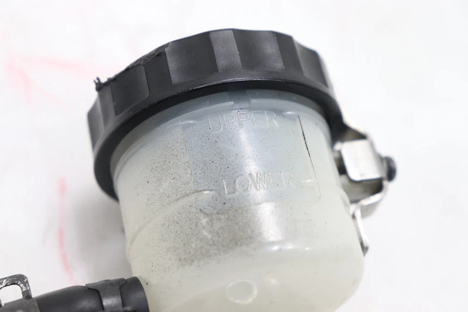 BOTELLA TANQUE DEPÓSITO LÍQUIDO MAESTRO FRENO DELANTERO 98-25 KAWASAKI NINJA ZX6R OEM Foto 3 de 4