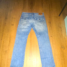 True Religion Men s Relaxed Straight Blue Light Wash Denim Jeans Cotton 5-Pocket