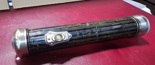 U.S. NAVY American Military WW2 WW II and Vietnam Era Flashlight Does not work