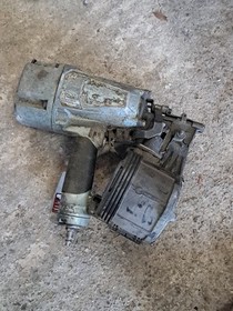 Hitachi Coil Roofing Nailer, Unknown Model,  Tested,  Read 