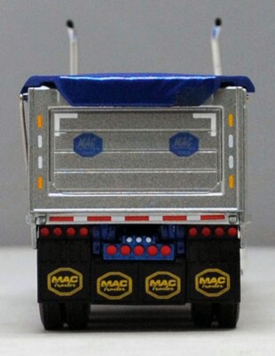 1/64 DCP Peterbilt Dump Truck 379 w/ Mac Dump Tri Axle Silve