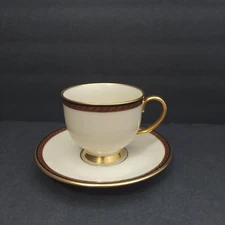 Lenox Monroe Presidential Collection   Footed Cup & Saucer Set