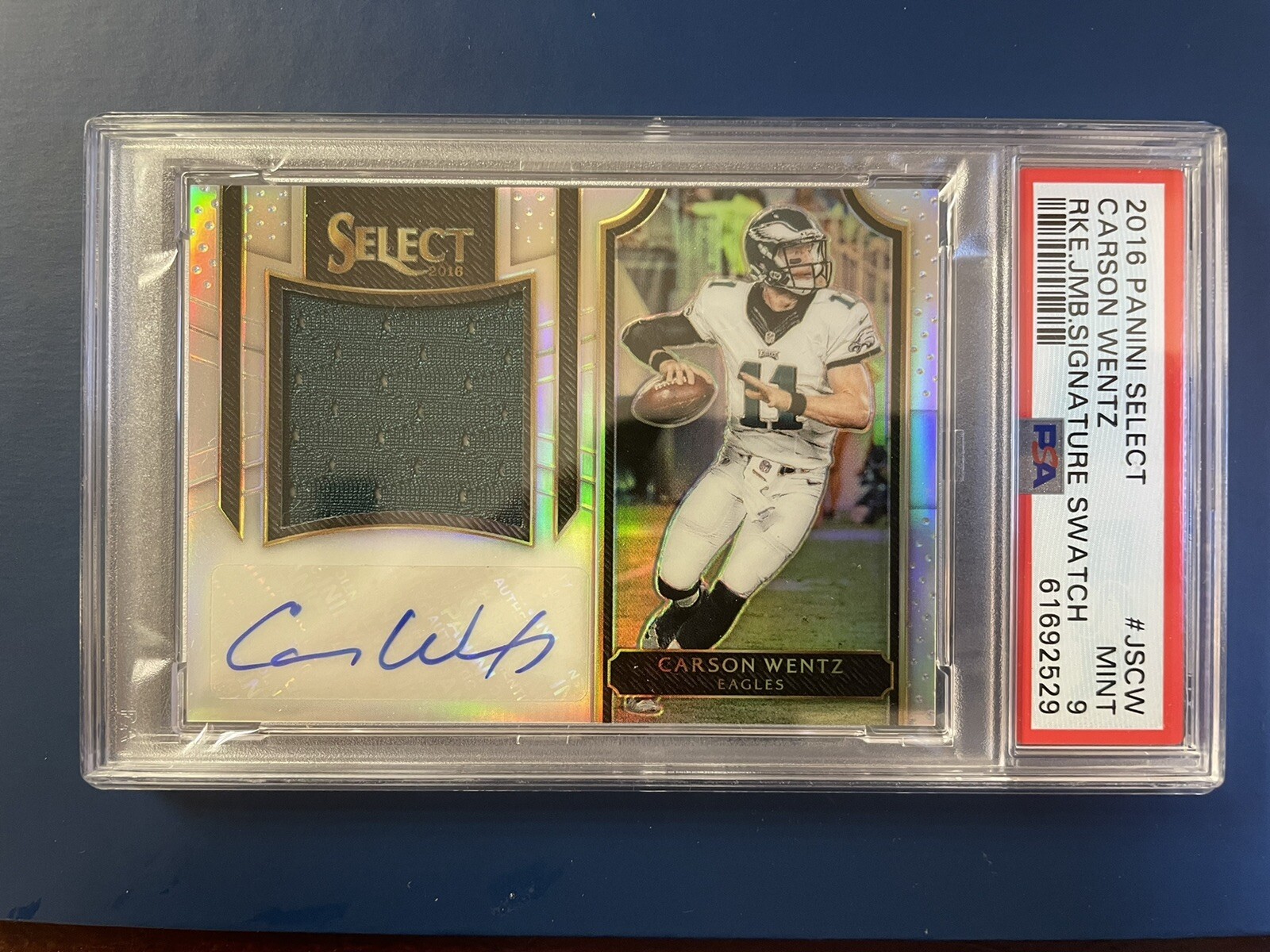 Carson Wentz Panini Select Rookie Jumbo Signature Swatch #JSCW Base