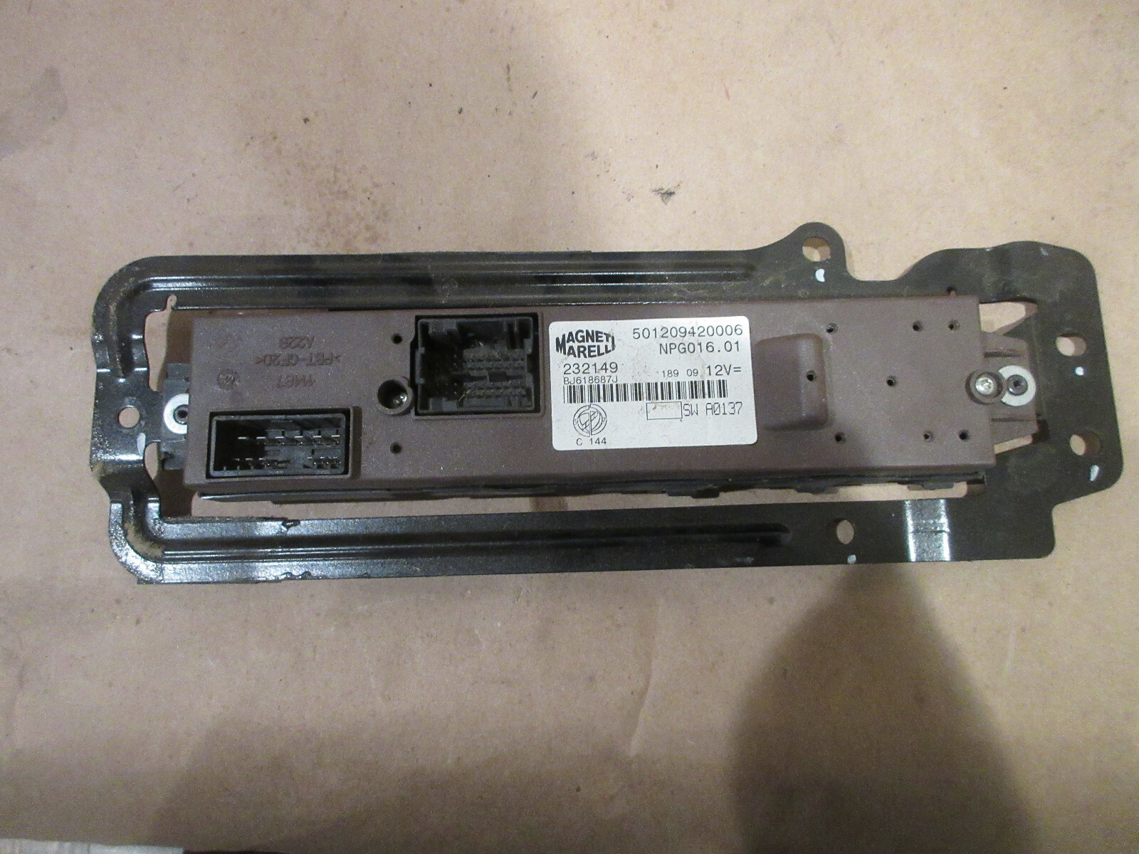 Ferrari 458, California - LH Left Door Unit / ECU Module -  P/N 232149