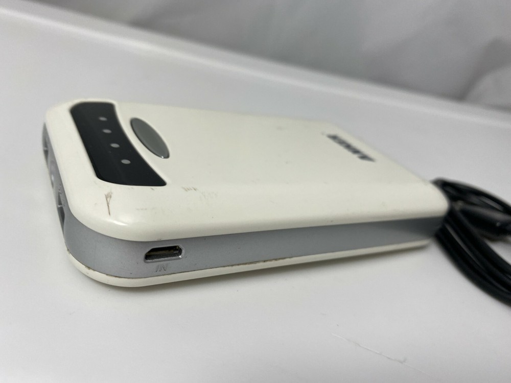 Anker Astro E5 15000mAh White Power Bank with Flashlight Genuine