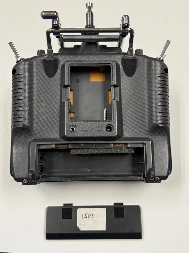 JR XP783 783 72mhz RC Remote Control Airplane / Helicopter Transmitter - Image 2 of 2