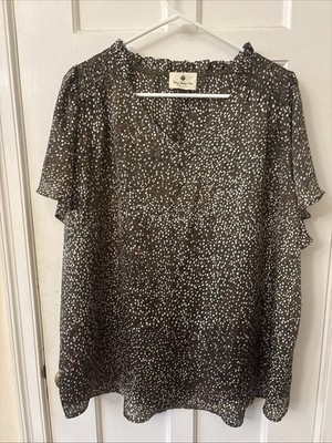 Betsey Boutique Shop Womens Sz XL Green Flutter V Neck Short Sleeve Loose Blouse