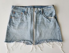 Levi's Light Wash Zip Front Denim Mini Skirt Deconstructed Raw Frayed - US 12