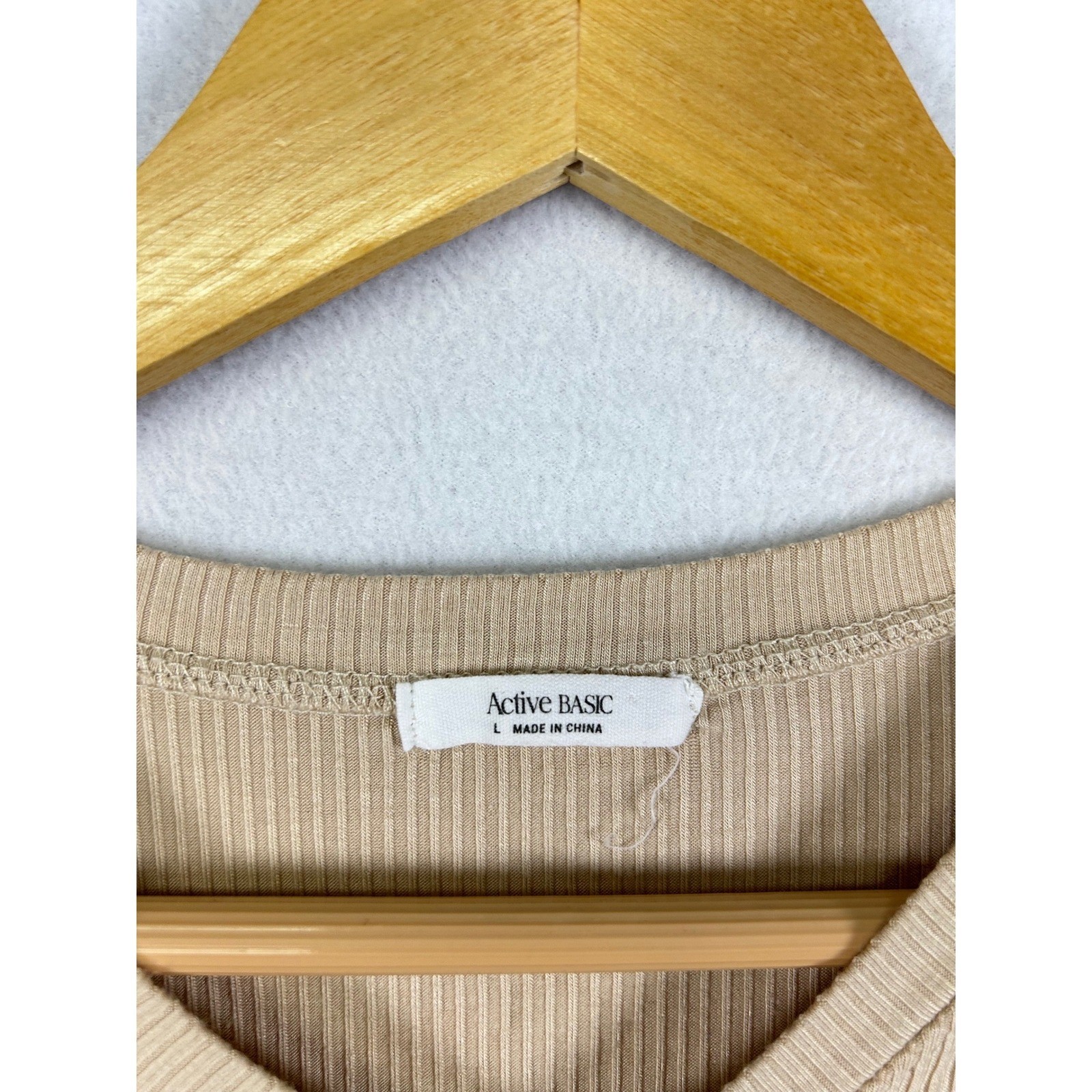 Active Basic Ribbed V Neck Crop Top Tan Beige Sho… - image 3