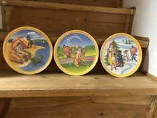 Vintage Ronald McDonald Plastic Plates, 1977, 3 Asstd. Christmas, Beach, Spring