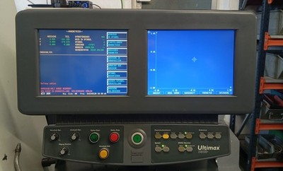 Hurco Doppel Display mit 2 Monitoren