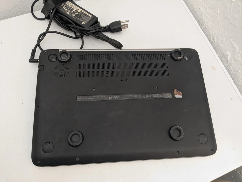 HP m6-k010dx ( E0L01UA ) ENVY Sleekbook - Image 2 of 3