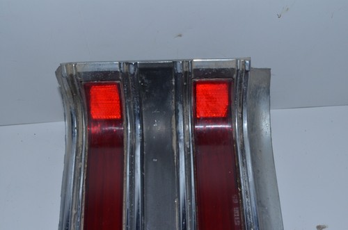 1965 BUICK WILDCAT LH REAR TAIL LIGHT LENS & HOUSING 5956239 - Picture 6 of 11