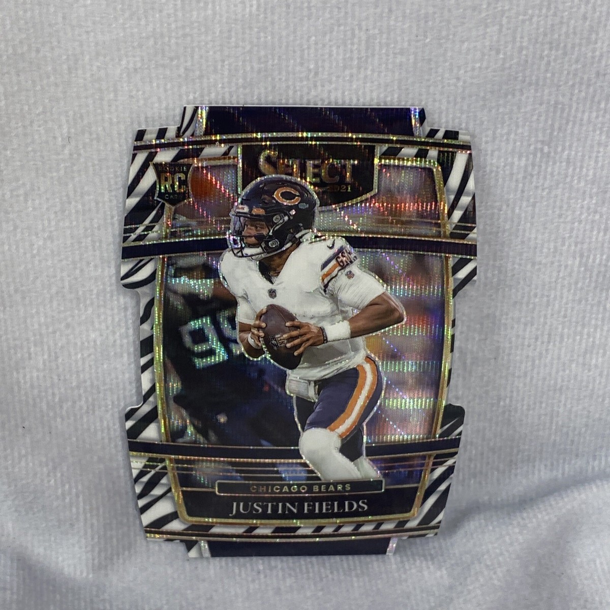 2021 Panini Select Justin Fields Concourse #50 Zebra Prizm Rookie