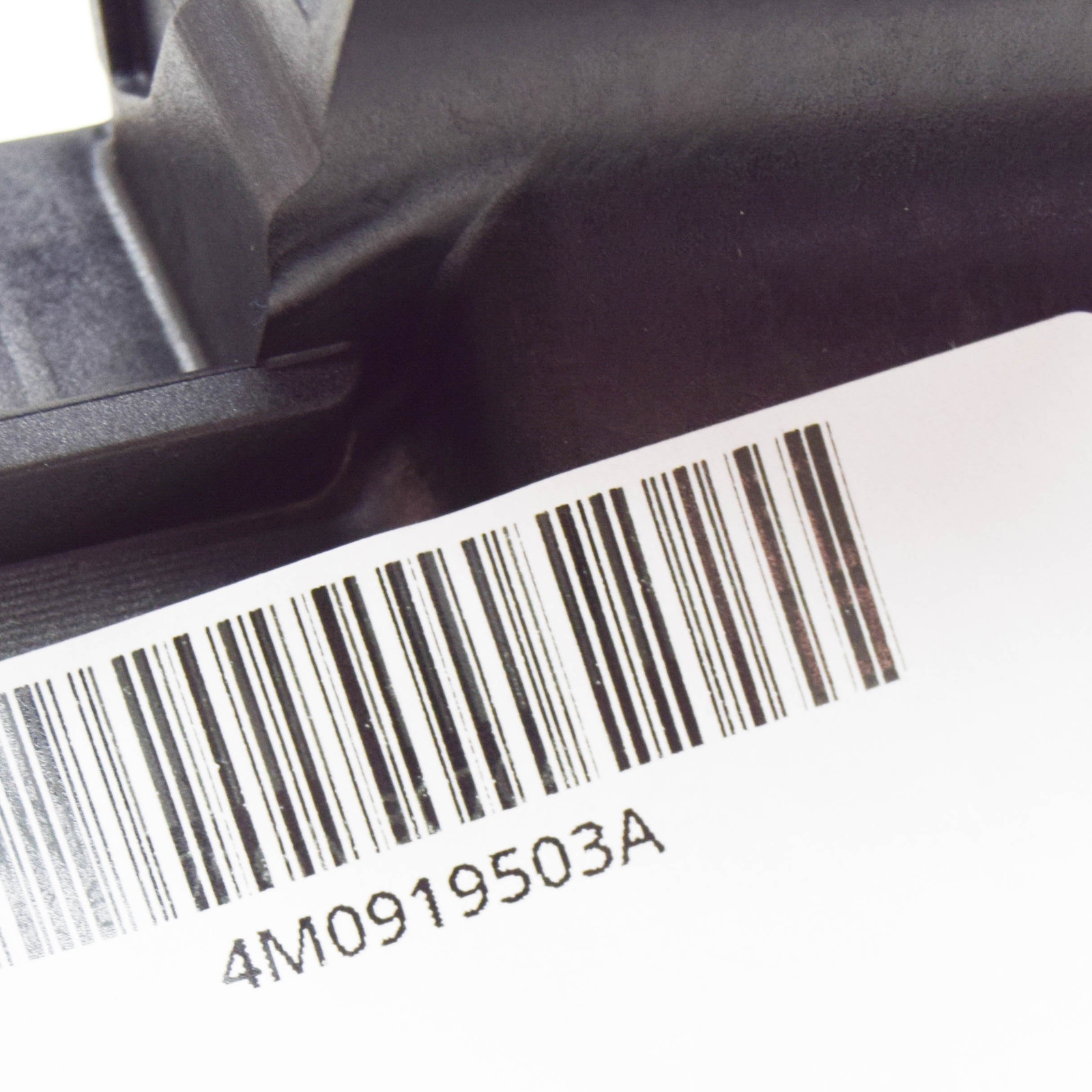 NEW AUDI Q7 4M LEFT LANE CHANGE ASSIST CONTROL UNIT BRACKET 4M0919503A ORIGINAL