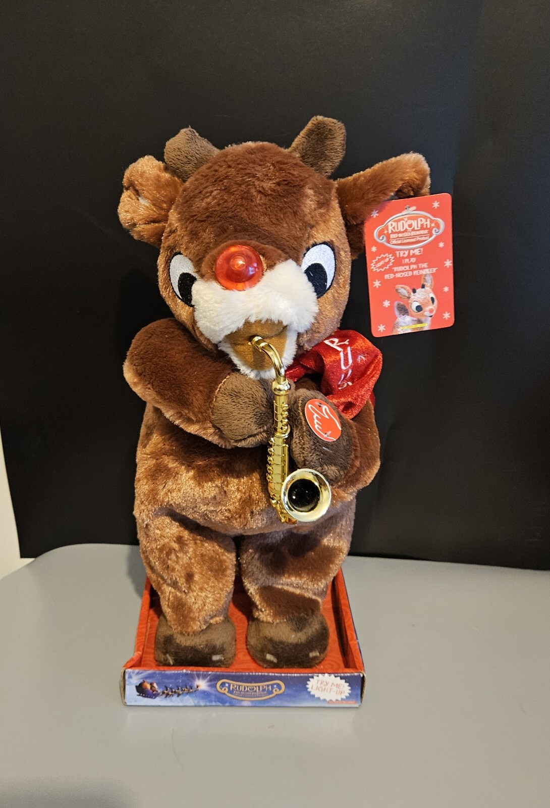 Dancing Rodolph Musical Dancing Rudolph The Red Nosed Reindeer Playing The Saxophone ...