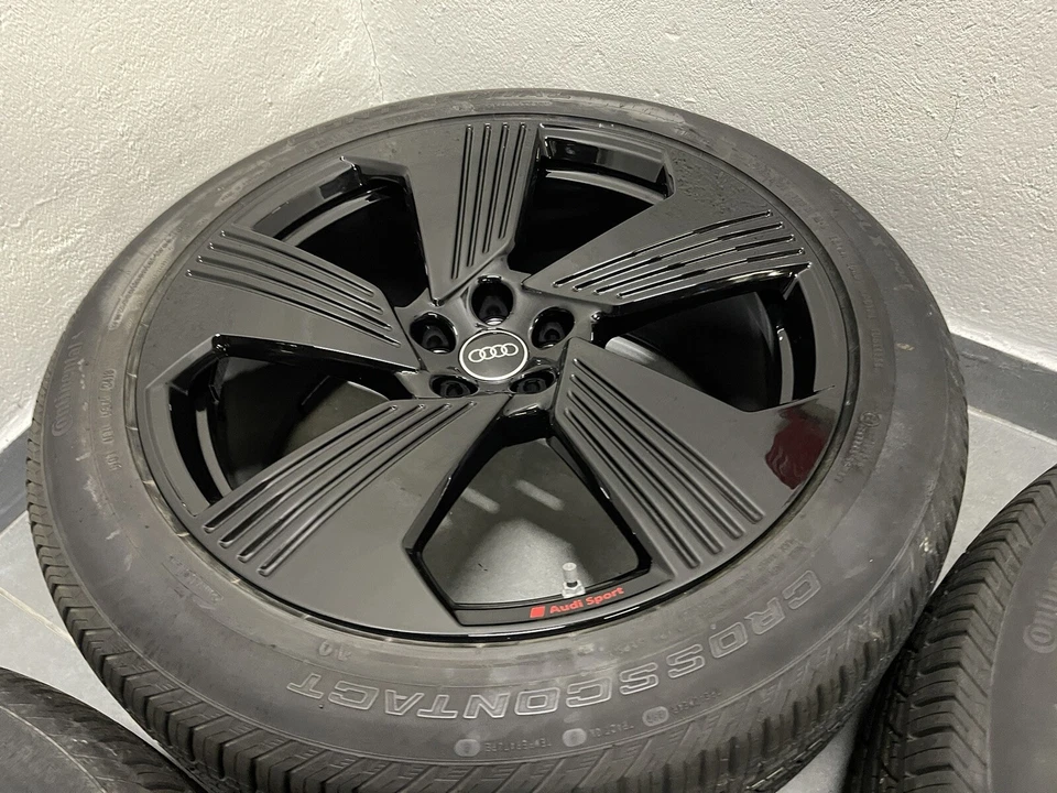 OriginalAudi Etron Q8 21 Zoll Felgen Sommerreifen Räder E Tron 4KE601025F Top - Bild 4 von 4