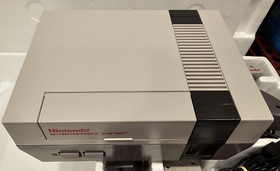 Nintendo Entertainment System NES Action Set - CIB Complete in Box Tested Works!