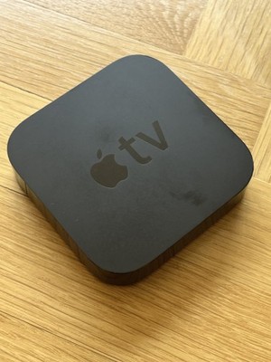 Apple TV (3rd Generation) 8GB HD Media Streamer - MD199B/A