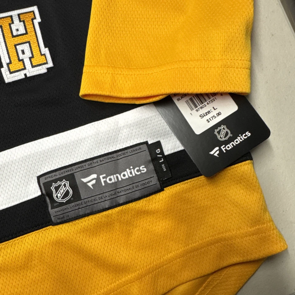 Camiseta deportiva Karlsson de los Pittsburgh Penguins #65 Foto 2 de 4