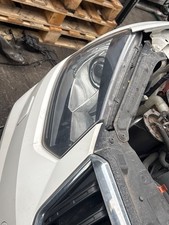 Headlight Right 2014 Skoda Yeti F9E White
