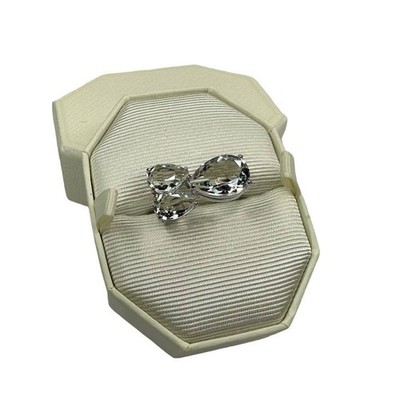 Swarovski Millenia ring Pear cut, White, Rhodium plated Size 9 / EUR 60