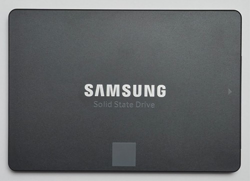 Samsung 870 EVO 4TB 2,5 Zoll SATA III Interne SSD