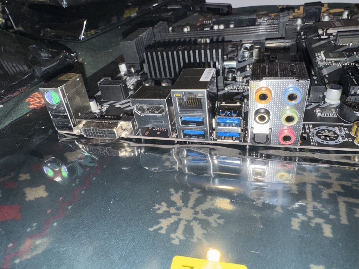 MSI Z370M-S01 LGA1151 Intel Z370 DDR4 Dual M.2 USB3.1 MATX