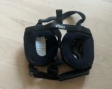 ASICS Youth Wrestling Protective Head Gear Adjustable Ear Protection EUC